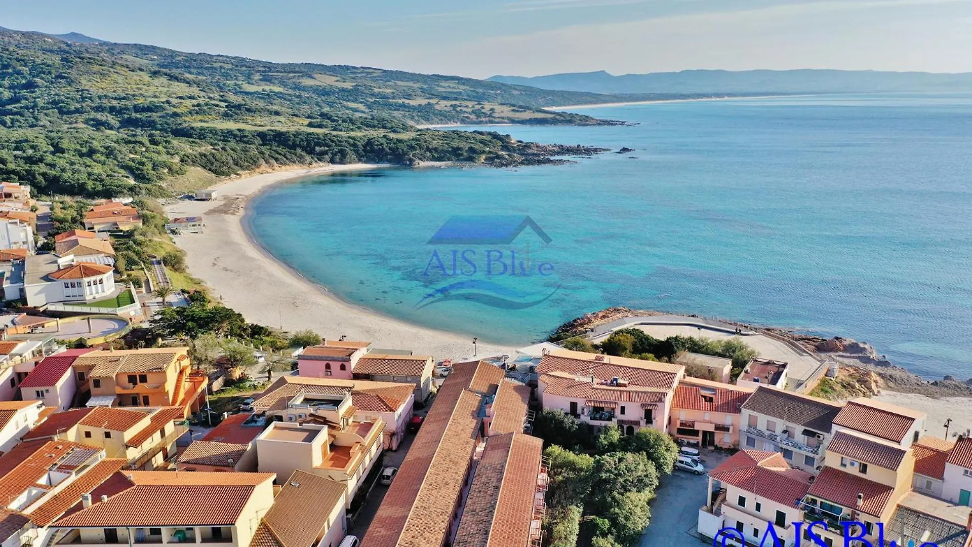 B.19 La Begonia - 120 Mt. Dalla Spiaggia Isola Rossa